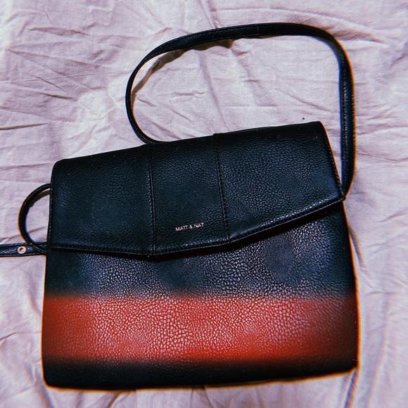 NWOT Tags Matt & Nat Purse - Picture 1 of 5